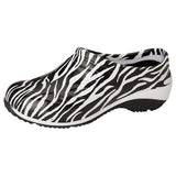 Slip Resistant Injected Closed Back Clog